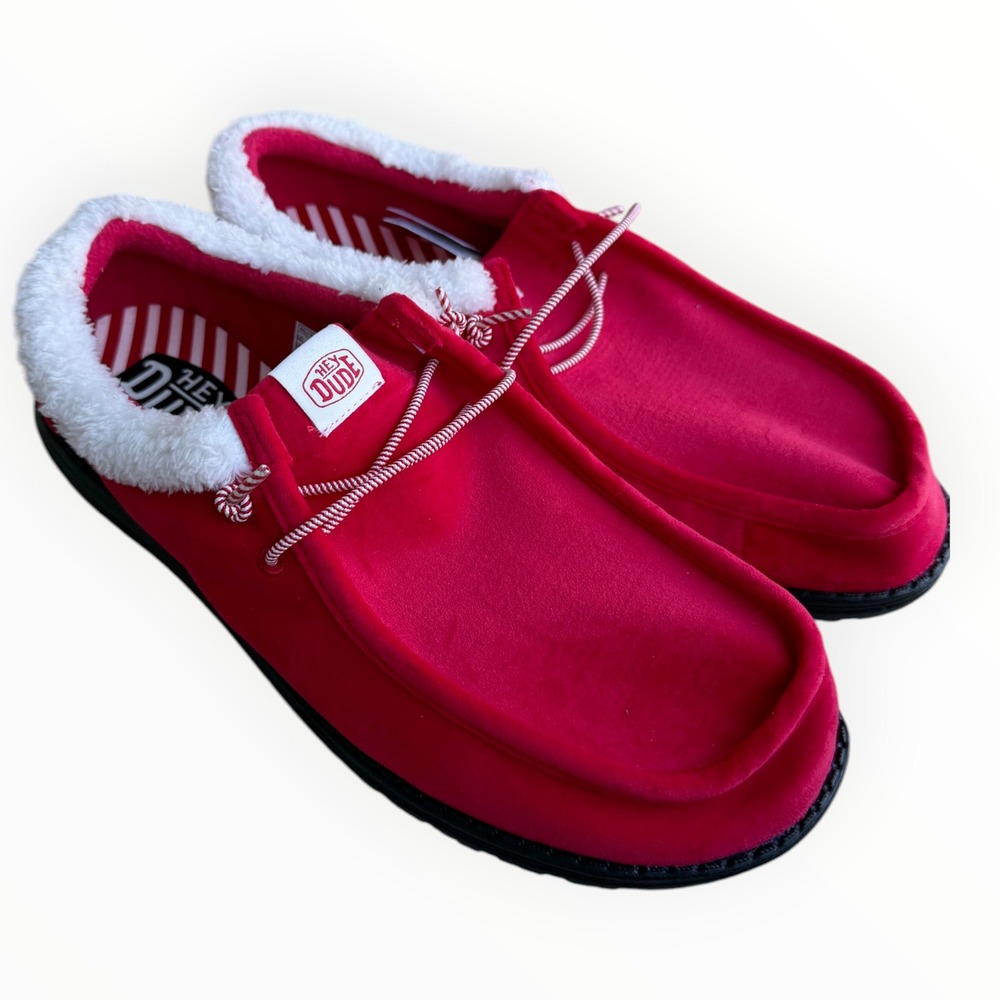 HeyDude Wally Santa Claus Men Size 14 Red New Christmas Holiday Shoes